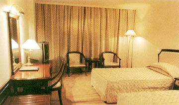 Hotel Golden Bridge Lhasa Exterior foto